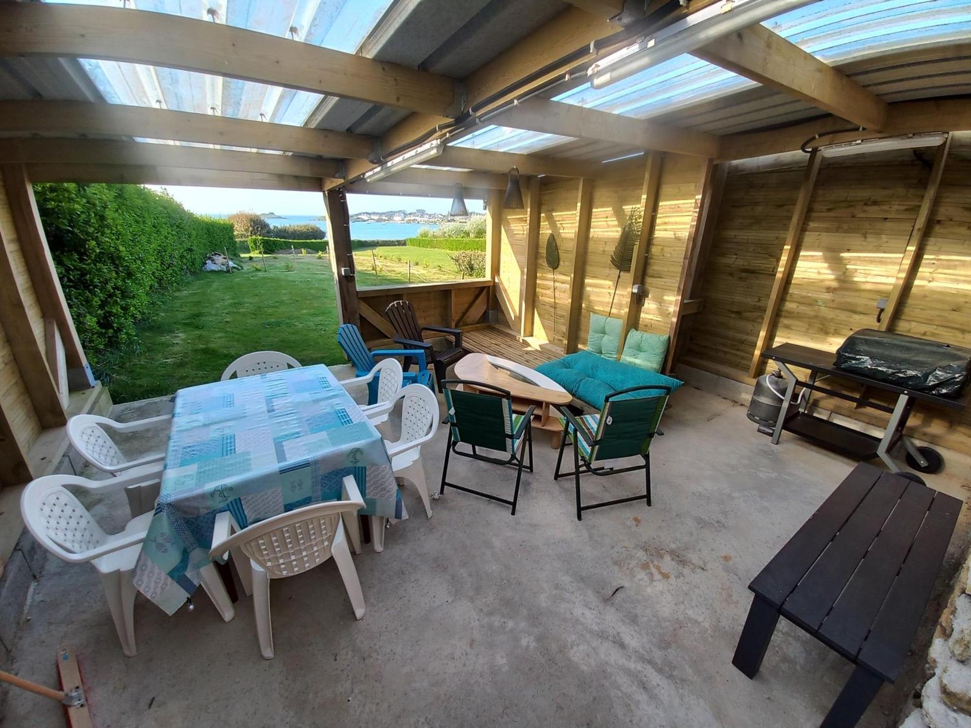 פלוגרנו Gite & Studio De L'Holothurie מראה חיצוני תמונה